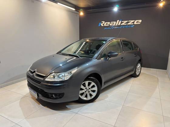 CITROËN C4 2.0 GLX 16V FLEX 4P AUTOMÁTICO CITROËN C4 2.0 GLX 16V FLEX 4P AUTOMÁTICO